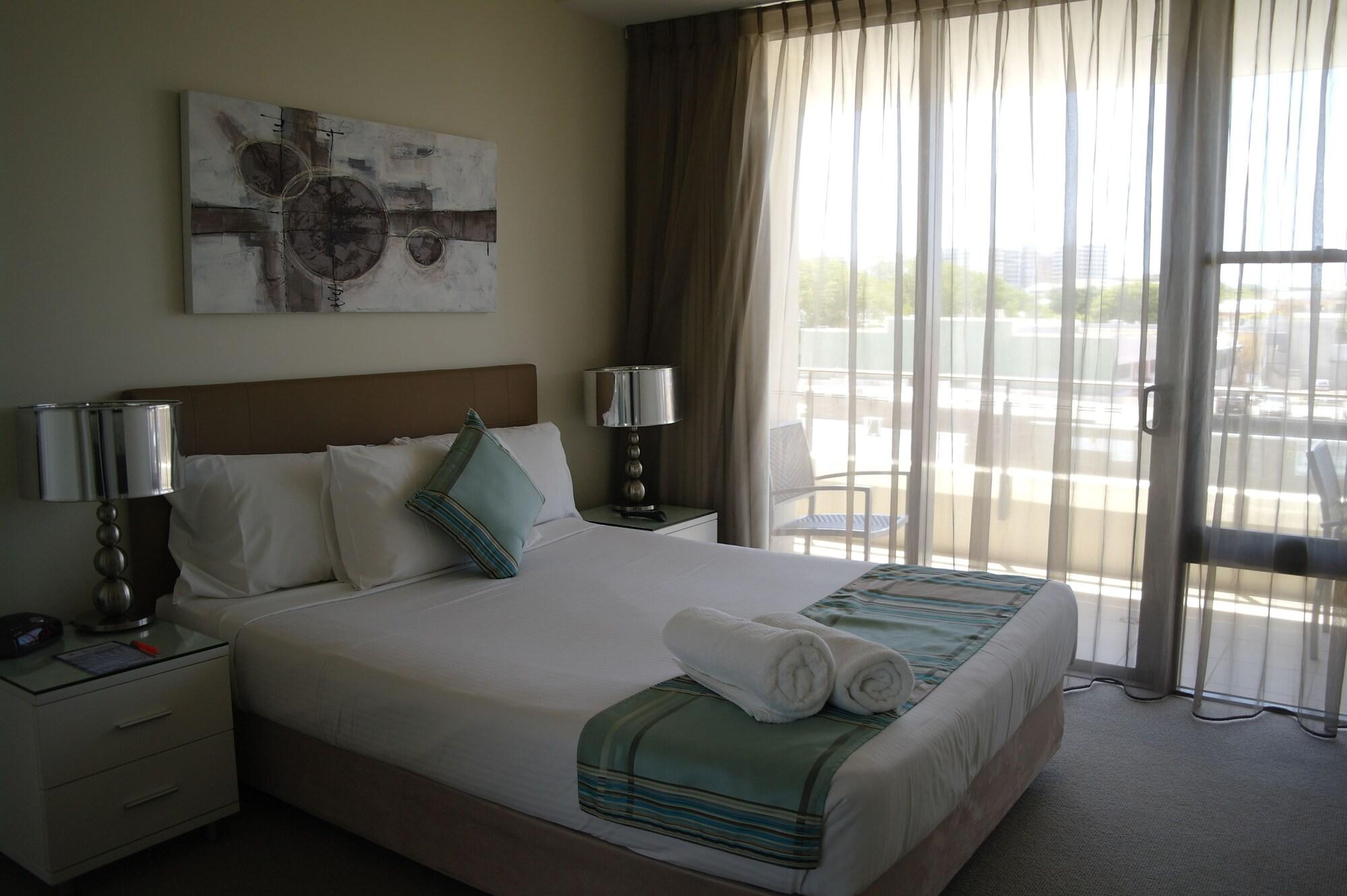 Monaco Caloundra Aparthotel Bagian luar foto