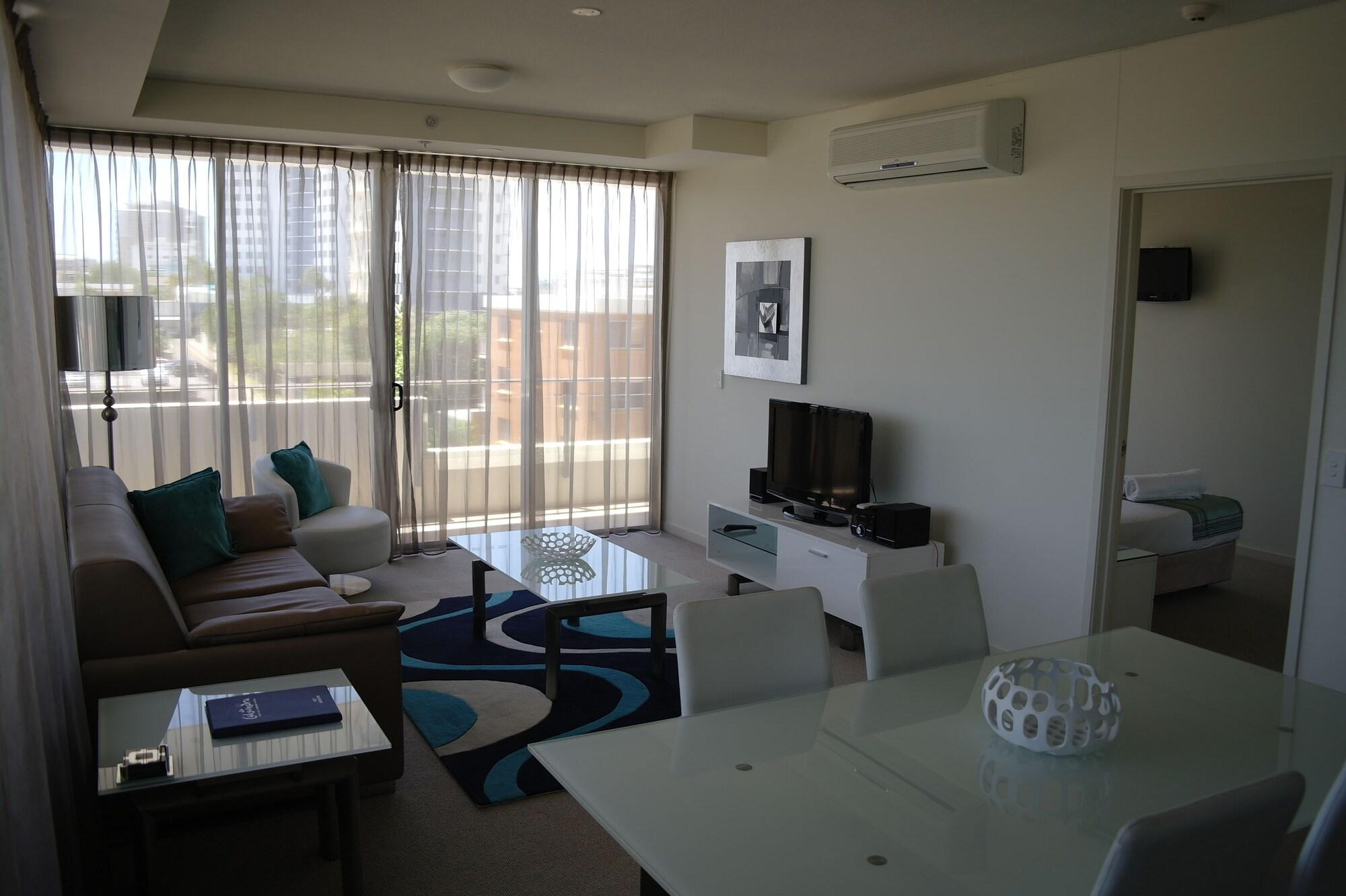 Monaco Caloundra Aparthotel Bagian luar foto