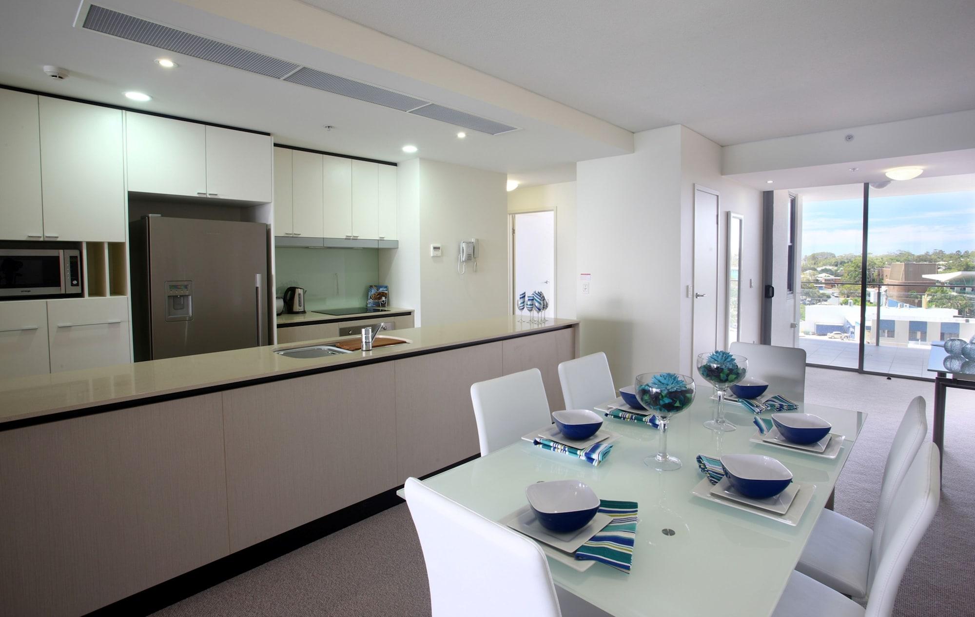 Monaco Caloundra Aparthotel Bagian luar foto