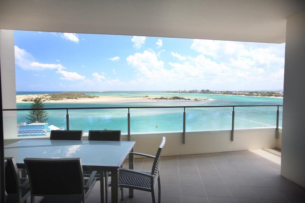 Monaco Caloundra Aparthotel Ruang foto